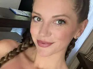 Myfreecams Watch Live Sex Cams of Laceygreyy