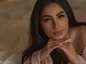 Myfreecams Live Sex Cam of AvaLyn