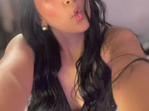 Myfreecams Sex Cam of Lunarose_1