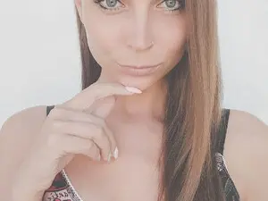 Myfreecams Free Live Porn of Harley_Everly