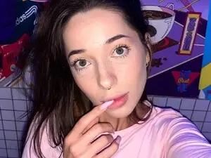 Myfreecams Private Sex Chat of NicolYves