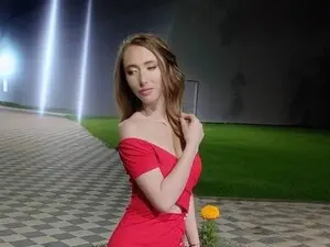 Myfreecams Adult Webcams of CharmingEvelyn