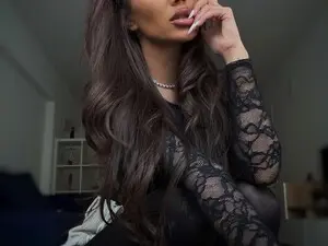 Myfreecams Private Sex Chat of ZenyaNoir