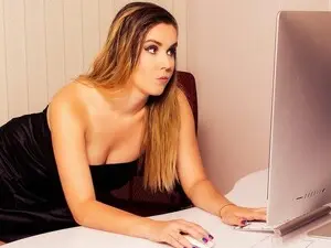 Myfreecams Best live sex cam show of SophiestiqueM