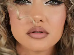 Myfreecams Free Live Porn of BellaRoose
