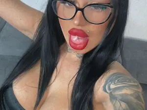 Myfreecams Private Sex Chat of Ellaava