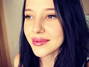 Myfreecams Adult Video Chat of Sannyflower