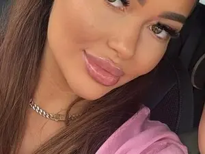 Myfreecams Live Porn of Selenna_Sky
