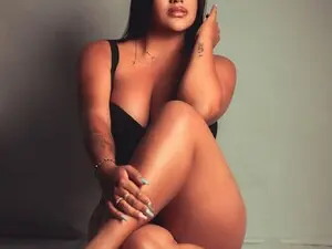 Myfreecams Free Porn Cam of Luna_Taylors