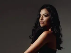 Myfreecams Live Sex of Ema_brooks1