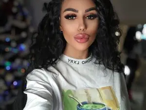 Myfreecams Nude Webcam of CharlotteKozy