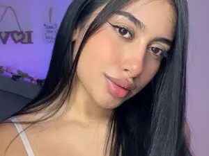 Myfreecams Adult Webcams of Laura_love18
