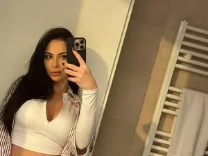 Myfreecams Adult Video Chat of ChloeDevine