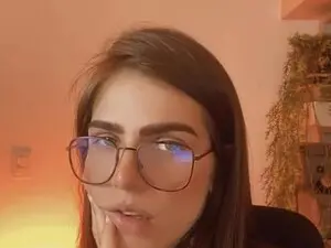 Myfreecams Live Sex Cam of Meurief