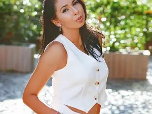 Myfreecams Live Sex Cam of SarraRose