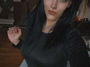 Myfreecams Free Live Porn of Pauline_2005