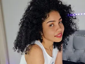 Myfreecams Live Porn of Madelene8