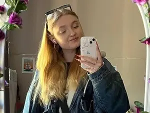 Myfreecams Live Porn of SweetmiMia