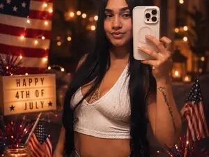 Myfreecams Live Sex Cam of emma18_sex