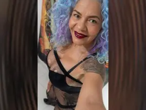 Myfreecams Sex Cam of MamaDurga