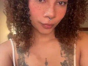 Myfreecams Adult Video Chat of AlejaRivera