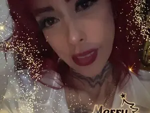 Myfreecams Nude Webcam of Elise_mouris