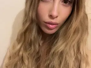 Myfreecams Live Sex Cam of Deidi_sweet
