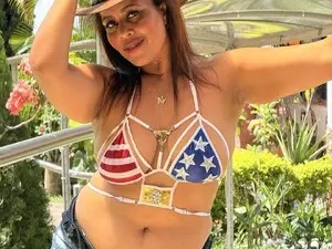 Myfreecams Free Porn Cam of Evva_Moon