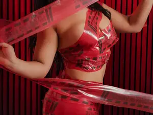 Myfreecams Sex Chat of Issafoxx