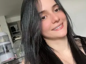 Myfreecams Live Sex Cam of Lucia_x