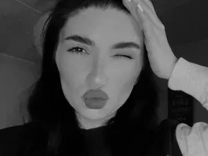 Myfreecams Free Porn Cam of LunaVixen