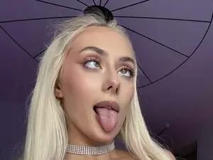 Myfreecams Private Sex Chat of Loren_Wood