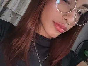 Myfreecams Sex Chat of Ebonysweet_