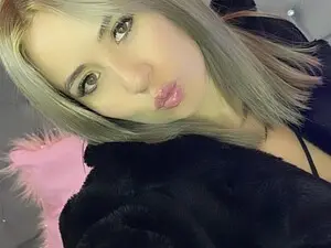 Myfreecams Sex Cam of NickySexfire