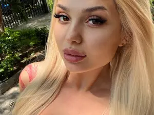 Myfreecams Sex Cam of KylieKroft