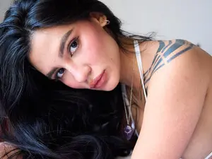 Myfreecams Live Sex Cam of Paula_T