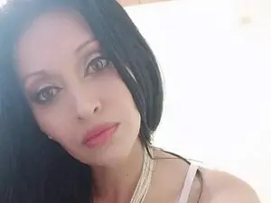 Myfreecams Nude Webcam of Cherrybomb40