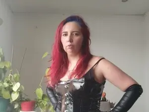Myfreecams Free Live Porn of Ursula_fire