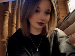 Myfreecams Live Porn of NayaValen
