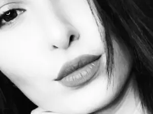 Myfreecams Adult Video Chat of Yara_77