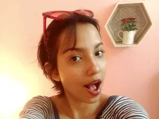 Streamate Watch Live Sex Cams of Yara_Blair