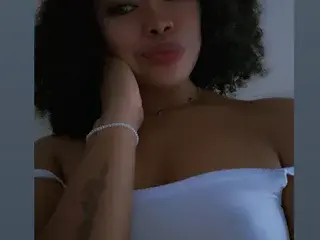 Streamate Nude Webcam of MayaBranson