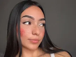 Streamate Nude Webcam of missallydoll_e