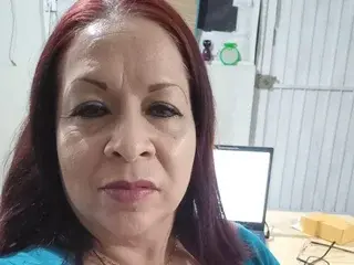 Streamate Best live sex cam show of AzulVioleta