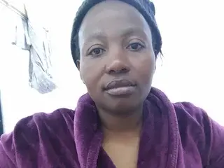 Streamate Adult Video Chat of JUICYASSxx27