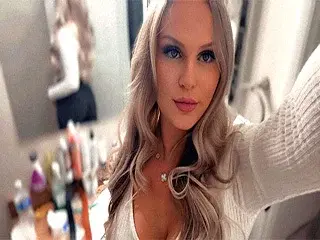Streamate Free Porn Cam of TiffanySkyyXo