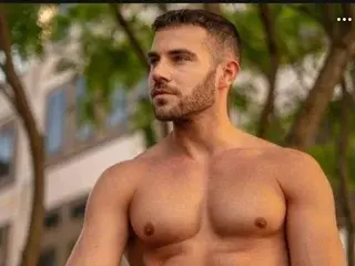 Streamate Free Porn Cam of alphahhunk