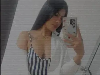 Streamate Best live sex cam show of meilyng_19