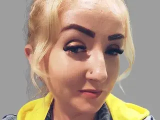 Streamate Watch Live Sex Cams of Bellixy