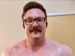 Streamate Free Live Porn of Gymguy1010